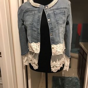 Adorable pearl sparkle buttons and lace jean jacket. Never worn